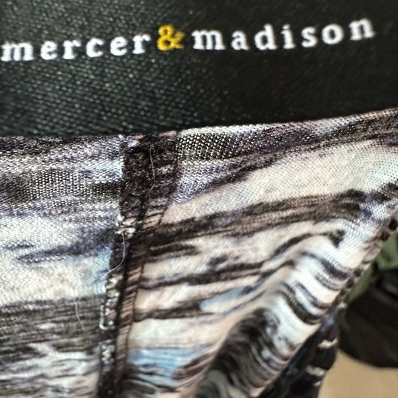 **3 for $15**Mercer & Madison Black and Blue Graphic 3/4 Sleeve Blouse - Picture 4 of 4